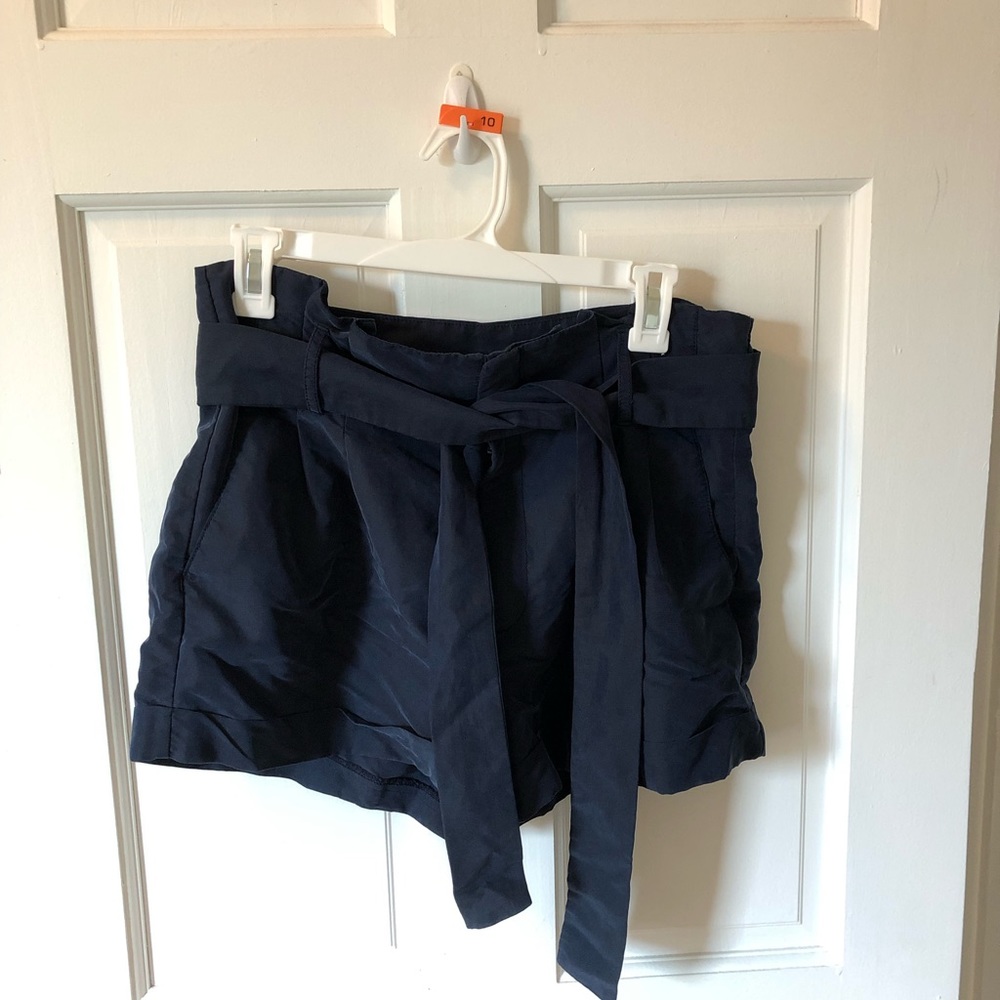 Velvet shorts